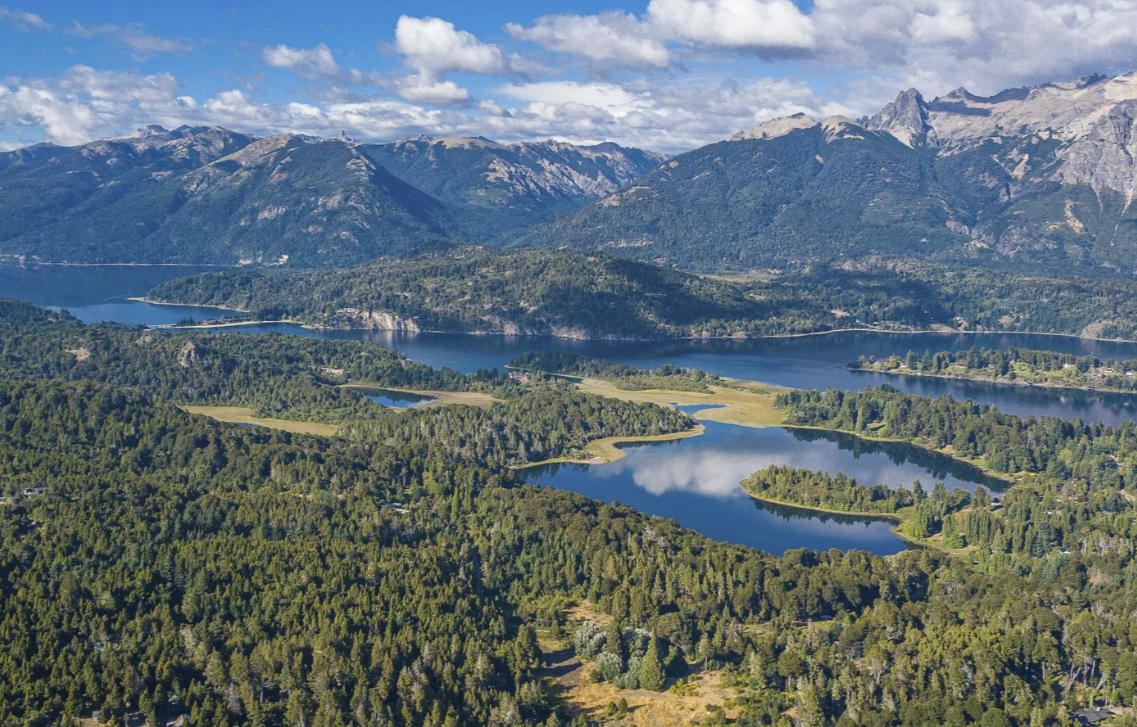 Circuito Chico, Trekking y Colonia Suiza
